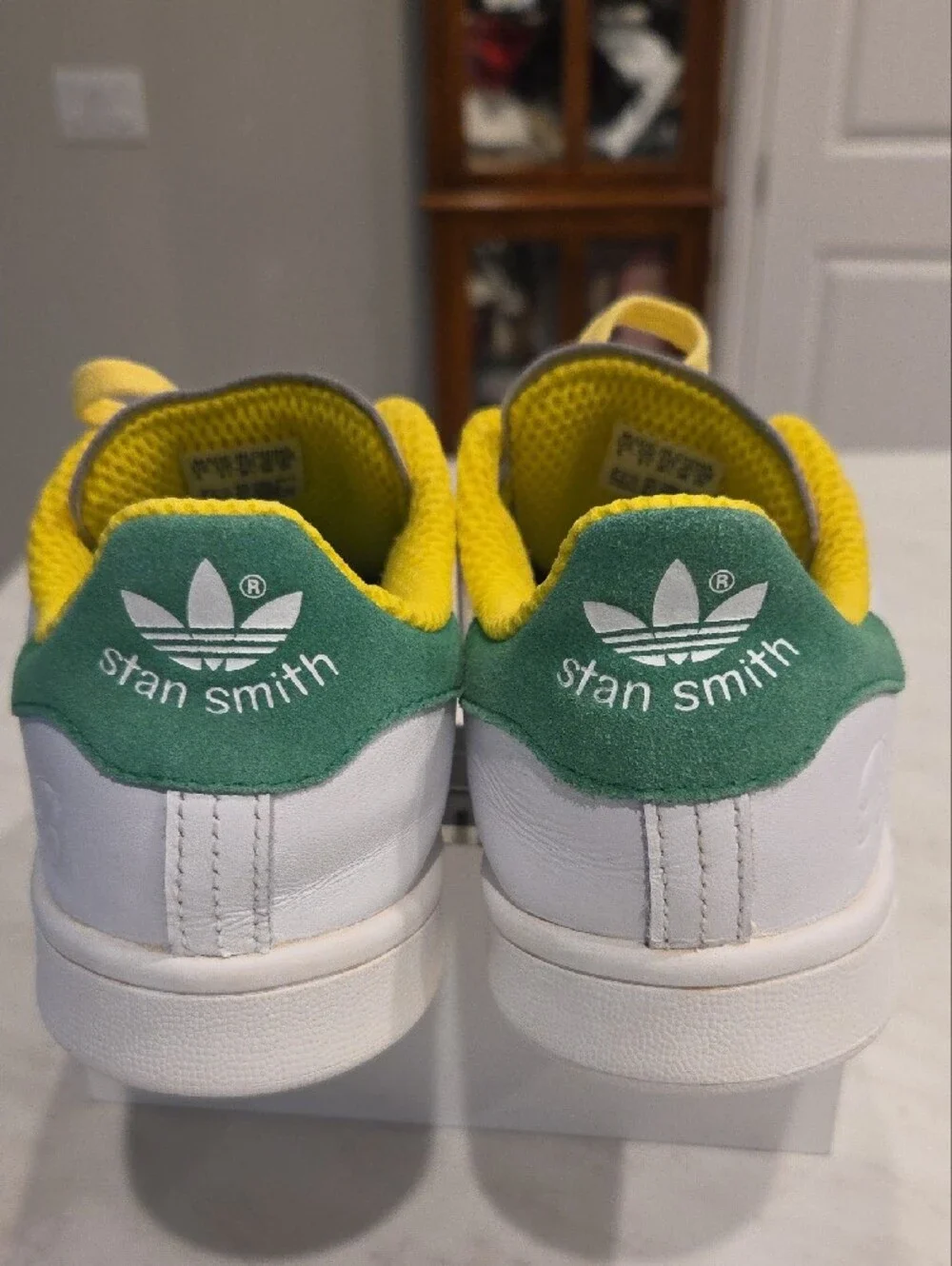 adidas White Stan Smith Sneakers with Yellow Laces Size Men 6/Women 7
